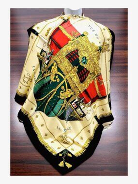 HERMES PARIS VUE DU CAROSSE DE LA GALERE   100%  silk scarf 34"  Ivery Black(34)